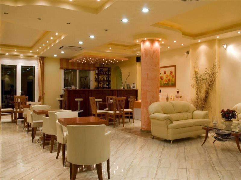 Lazaratos Hotel Kouvalata Esterno foto