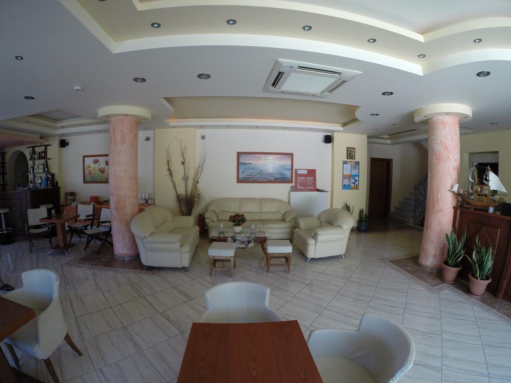 Lazaratos Hotel Kouvalata Esterno foto