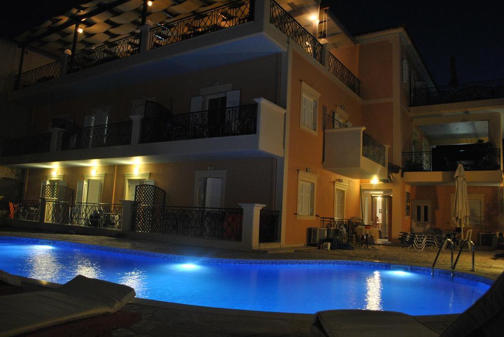 Lazaratos Hotel Kouvalata Esterno foto
